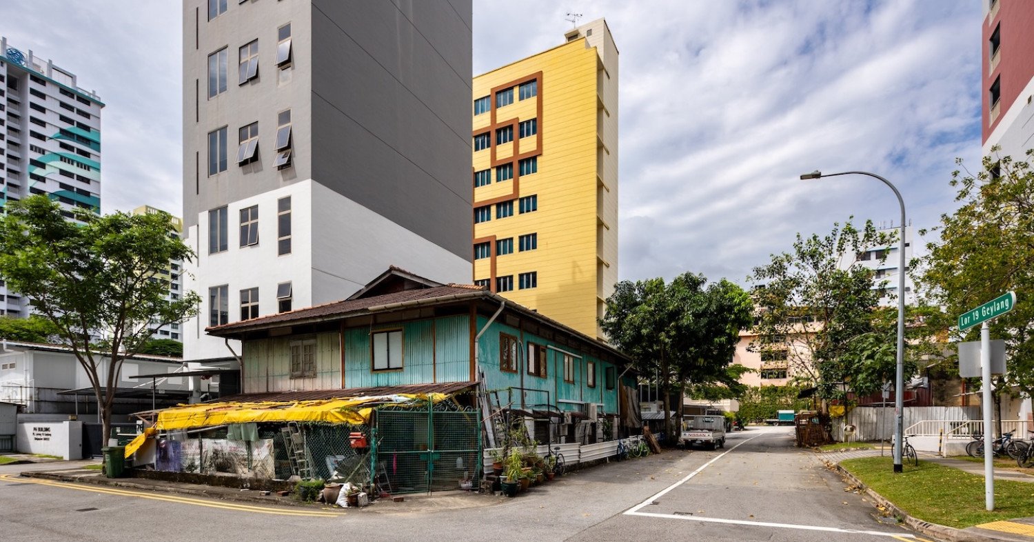 new-owner-to-revive-last-kampong-house-in-geylang-after-purchasing-it-en-bloc-for-$6.5-mil