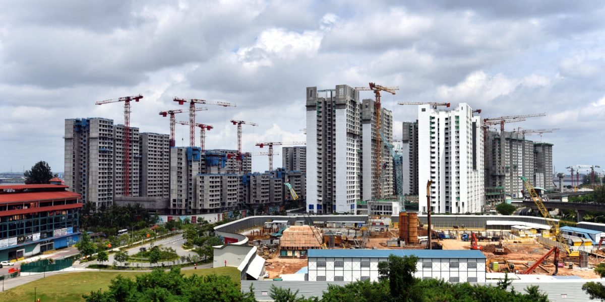 bed-rents-for-workers’-dorms-could-grow-5%-to-8%-in-2025:-knight-frank