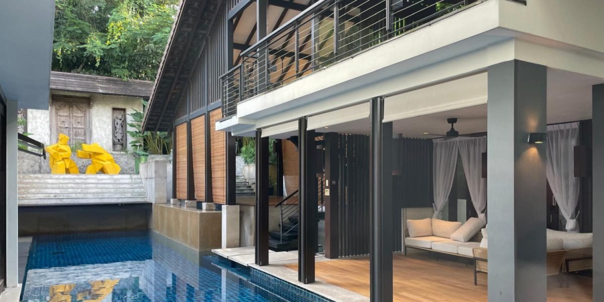 five-bedroom-sentosa-bungalow-listed-at-$12.88-mil,-selling-for-over-$1-mil-loss