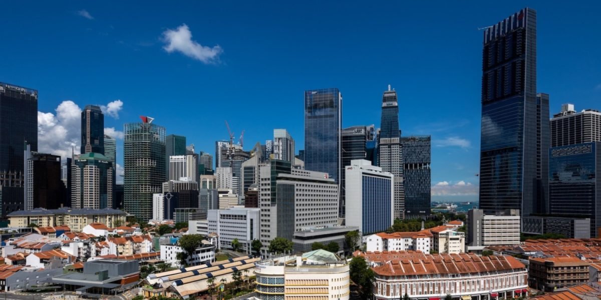 central-region-office-rents-edge-up-0.3%-in-1q2025,-ending-two-quarters-of-decline