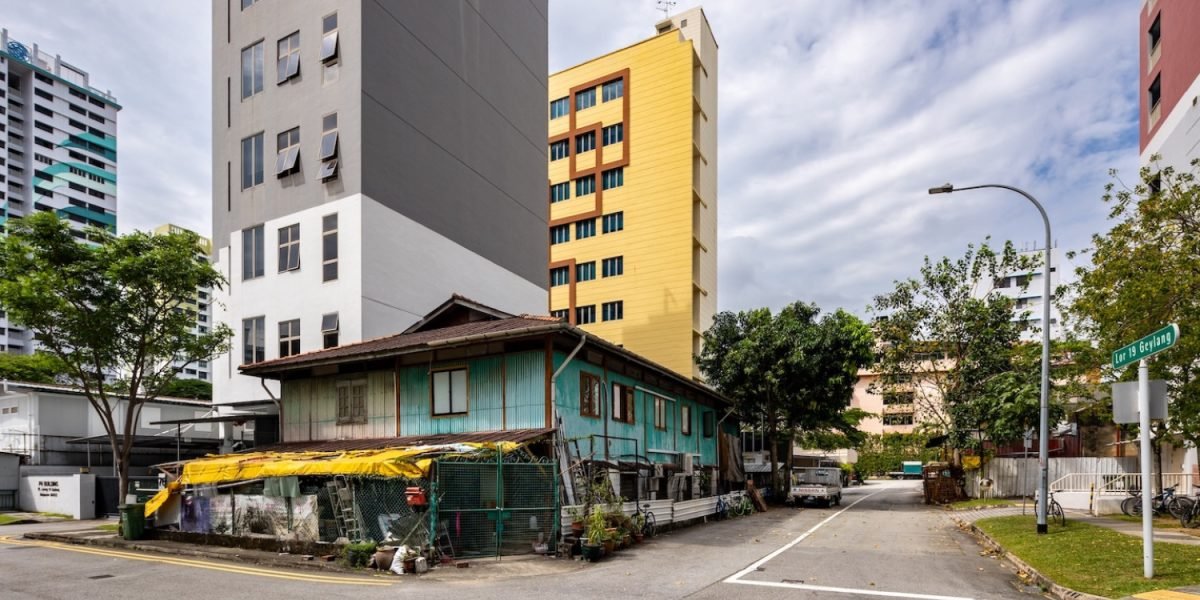 new-owner-to-revive-last-kampong-house-in-geylang-after-purchasing-it-en-bloc-for-$6.5-mil