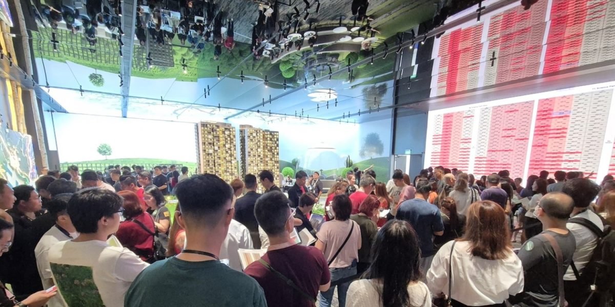 capitaland-sells-94.5%-of-lyndenwoods-on-launch-day-amid-strong-demand-at-an-average-of-$2,450-psf